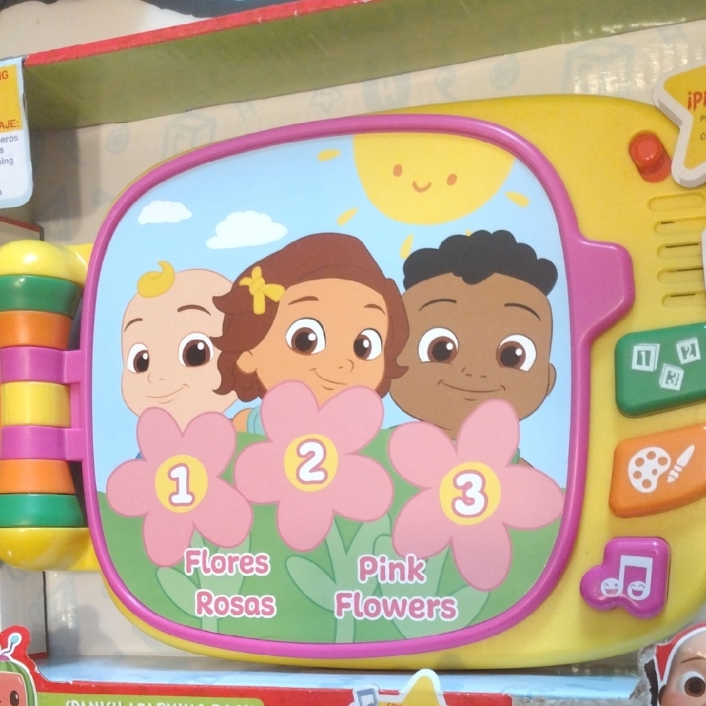 CoComelon Learn With Nina! Interactive Kids Learning Toy - Yellow & Green - Picture 11 of 15